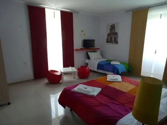 Üç Kişilik Oda, Banyolu/Duşlu