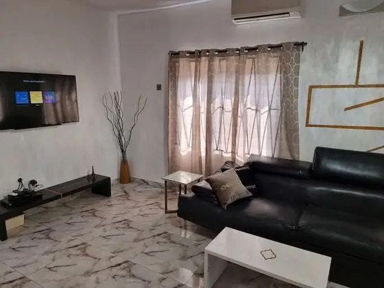 Apart Daire, 1 Yatak Odası, Mutfak, Zemin Kat