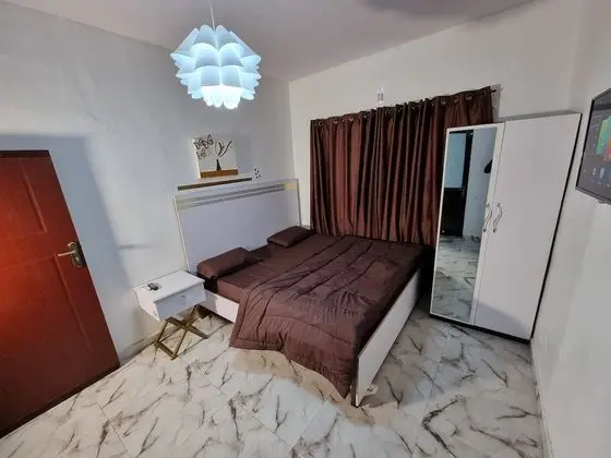 Apart Daire, 2 Yatak Odası, Mutfak, Zemin Kat