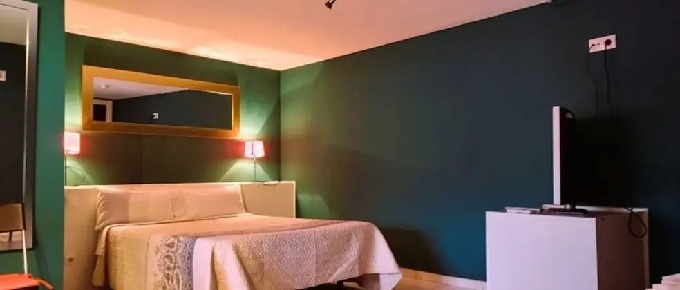 Comfort Büyük Yataklı Tek Kişilik Oda