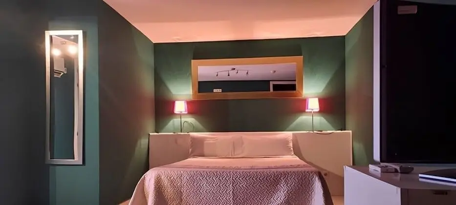 Comfort Büyük Yataklı Tek Kişilik Oda