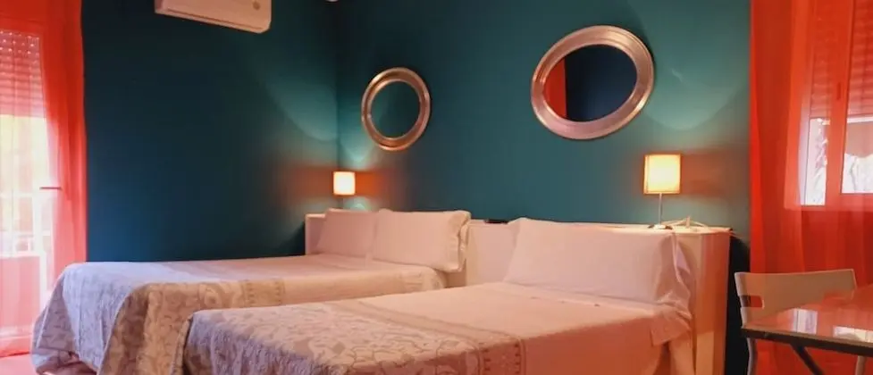 Tek Büyük veya İki Ayrı Yataklı Oda