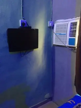 Economy Tek Büyük Yataklı Oda