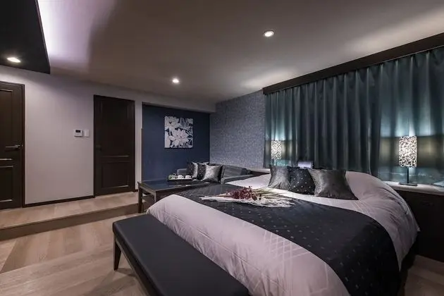 Deluxe Tek Büyük Yataklı Oda, Sigara İçilebilir