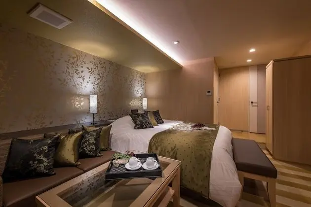 Deluxe Tek Büyük Yataklı Oda, Sigara İçilebilir