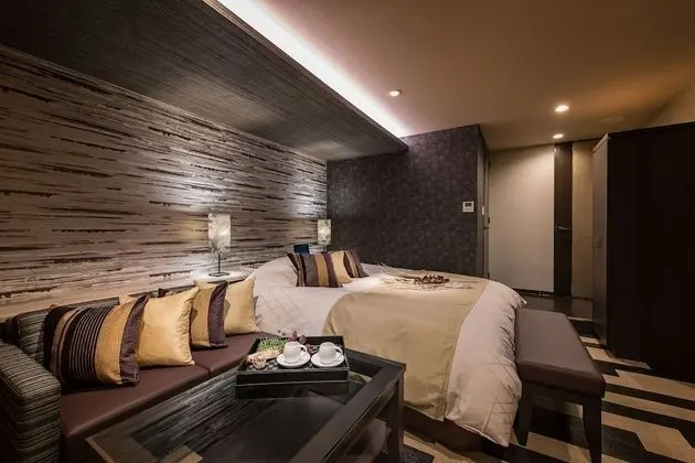 Deluxe Tek Büyük Yataklı Oda, Sigara İçilebilir
