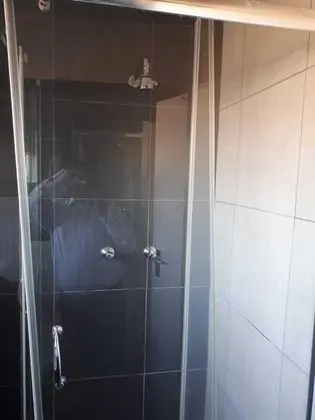 Comfort Tek Büyük Yataklı Oda (N°4)