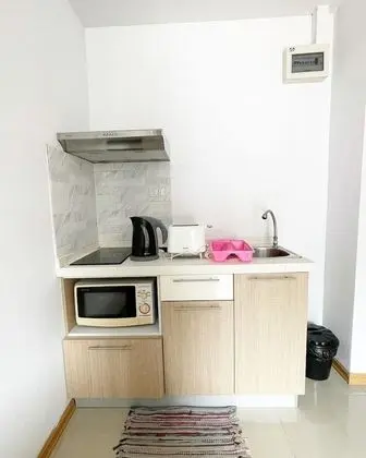One Bedroom With Kitchenette Apartment