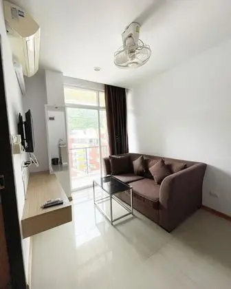 One Bedroom With Kitchenette Apartment