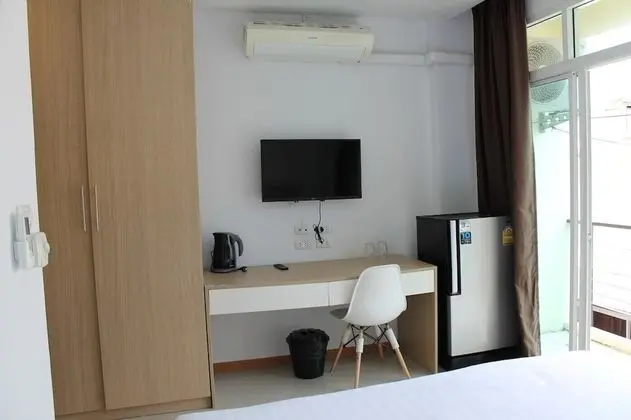 Studio Apartment With Balcony