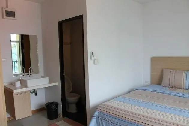 Studio Apartment With Balcony