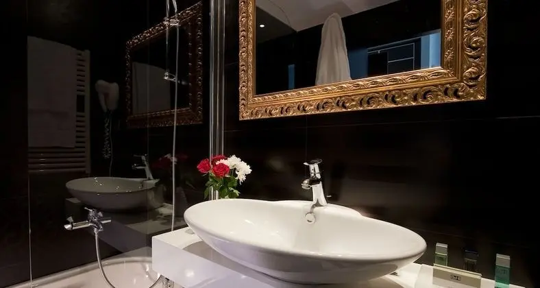 Spacious Triple Room