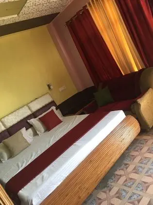 Deluxe Tek Büyük Yataklı Oda, Tepe Manzaralı