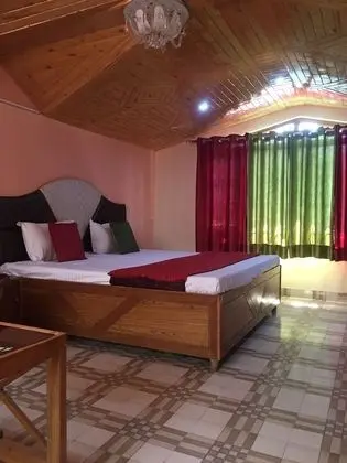 Family Dört Kişilik Oda, Tepe Manzaralı