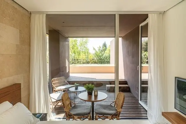 Deluxe Oda (DELUXE DOUBLE ROOM WITH PRIVATE POOL)