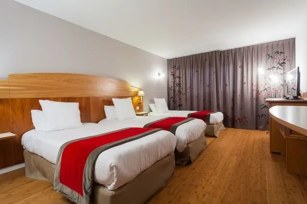 Junior Süit (Triple)