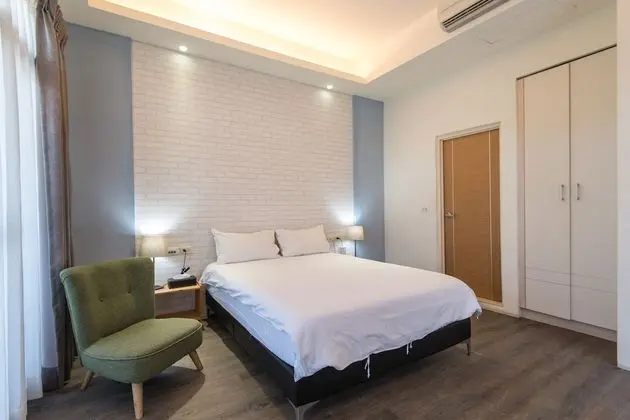 Tek Büyük Yataklı Oda, Balkon