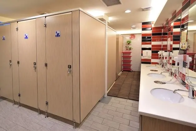 Comfort Ortak Ranzalı Oda, Sadece kadınlar için, Ortak Banyo