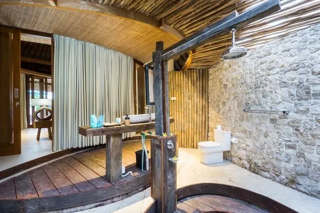 Deluxe Bungalov, Sigara İçilmez (Kembar 1)