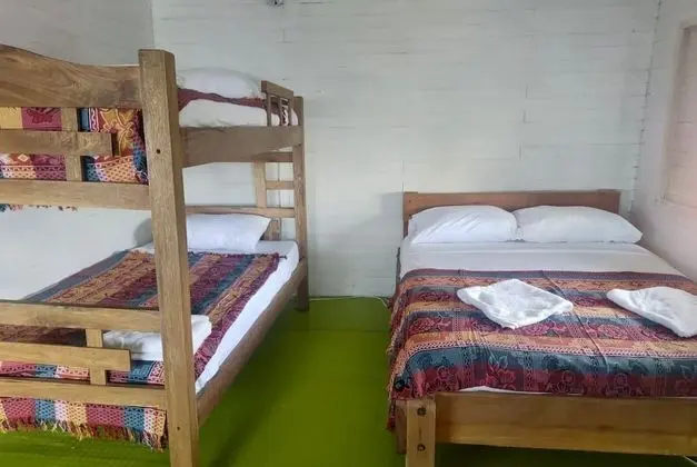 Ortak Ranzalı Oda, 1 Yatak Odası, Sigara İçilebilir