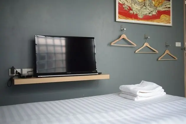 WXL Superior: King Room with Private Bathroom