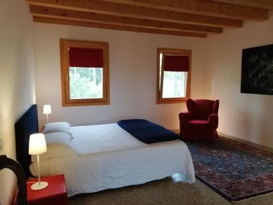 Tek Büyük Yataklı Oda