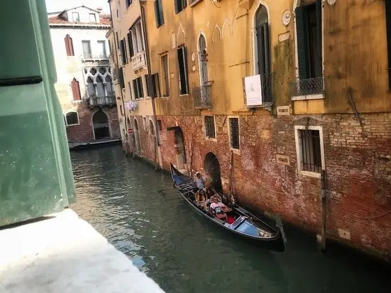 Junior Süit, Kanal Manzaralı