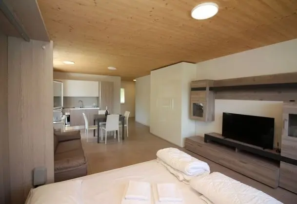 Family Stüdyo, 1 Çift Kişilik Yatak, Dağ Manzaralı, Bahçeli (Ca' Balmelli With Shared Pool)