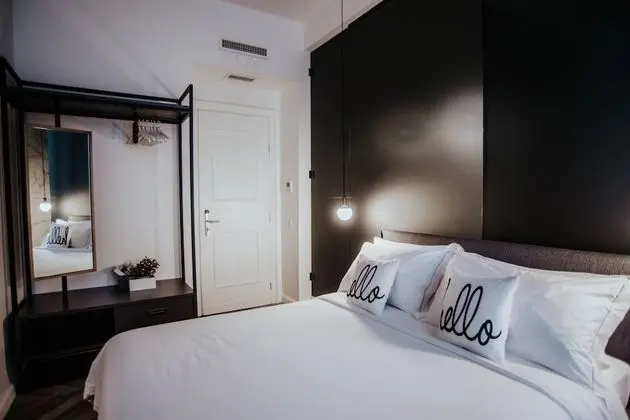 Tek Büyük Yataklı Oda (Suite 1)