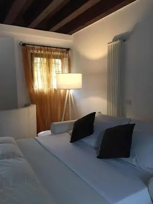 Tek Büyük Yataklı Oda, Bahçe Manzaralı