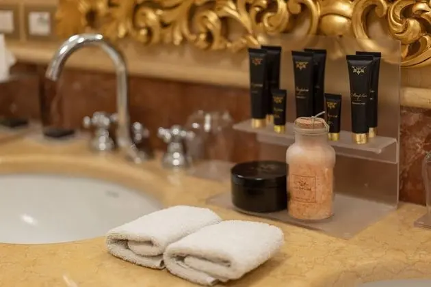 Superior Tek Büyük Yataklı Oda