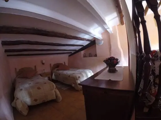 Superior Üç Kişilik Oda, Dağ Manzaralı