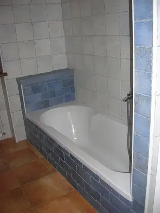 Üç Kişilik Oda (Camera 3)