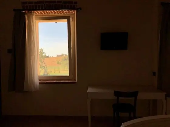 Üç Kişilik Oda