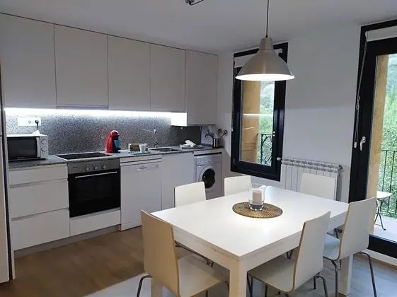 Apart Daire, 3 Yatak Odası, Dağ Manzaralı