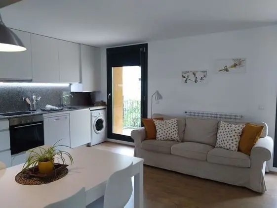 Apart Daire, Zemin Kat