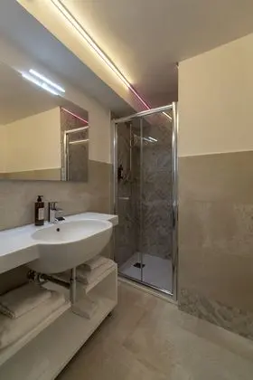 Standard Tek Büyük veya İki Ayrı Yataklı Oda