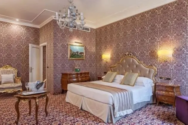 Tek Büyük veya İki Ayrı Yataklı Oda