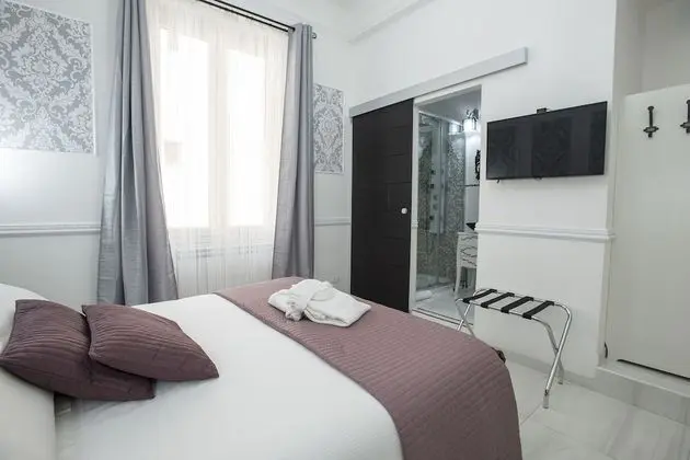 Deluxe Tek Büyük veya İki Ayrı Yataklı Oda