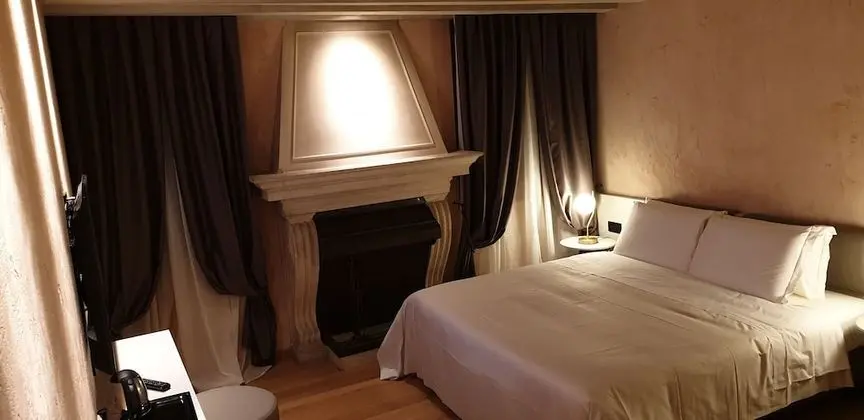 Standard Tek Büyük veya İki Ayrı Yataklı Oda