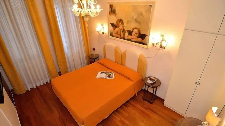 Superior Tek Büyük veya İki Ayrı Yataklı Oda