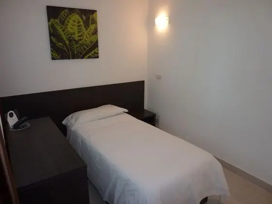 Tek Kişilik Oda (Free swimming pool access)