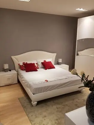 Deluxe Oda, 1 Büyük (Queen) Boy Yatak, Banyolu/Duşlu