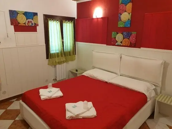 Deluxe Oda, 1 Büyük (Queen) Boy Yatak, Banyolu/Duşlu