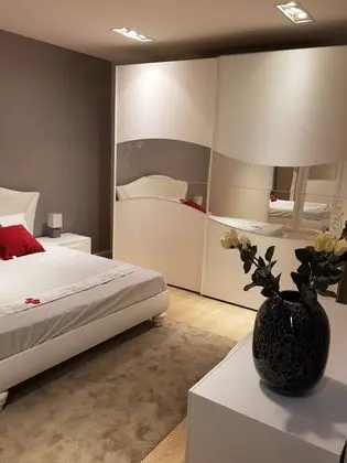 Deluxe Tek Büyük Yataklı Oda, 1 Büyük (Queen) Boy Yatak, Sigara İçilmez, Ortak Banyo