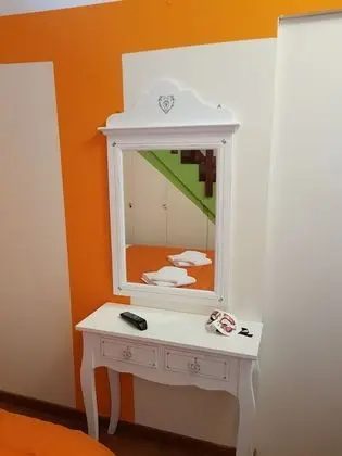 Deluxe Tek Büyük Yataklı Oda, 1 Büyük (Queen) Boy Yatak, Sigara İçilmez, Ortak Banyo