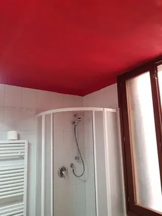 Deluxe Tek Büyük Yataklı Oda, 1 Büyük (Queen) Boy Yatak, Sigara İçilmez, Ortak Banyo