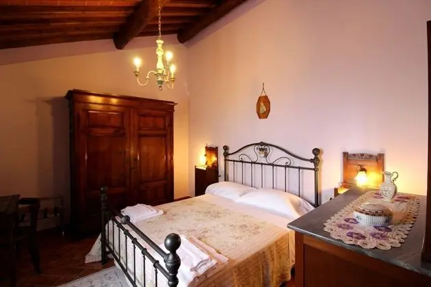 Apart Daire, 5 Yatak Odası, Sigara İçilmez