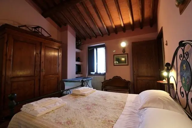 Apart Daire, 5 Yatak Odası, Sigara İçilmez