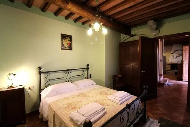 Apart Daire, 5 Yatak Odası, Sigara İçilmez